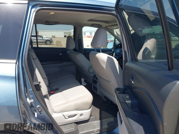 2016 Honda Pilot EX-L z VIN 5FNYF5H57GB029702, wystawiony jako IAAI lot #41995829 z przebiegiem 226 949 mil mil oraz . Historia ofert i sprzedaży dostępna na DreamBid. Obrazek 8.