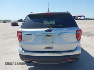 2018 Ford Explorer XLT z VIN 1FM5K7D87JGB43038, wystawiony jako IAAI lot #41978891 z przebiegiem 104 666 mil mil oraz . Historia ofert i sprzedaży dostępna na DreamBid. Obrazek 16.