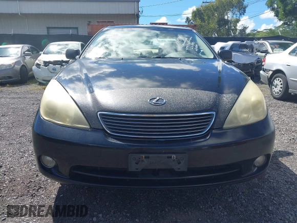 2005 Lexus ES 330 with VIN JTHBA30G755060211, listed as a IAAI auction lot 41819590 with 140,679 mi miles. Bid and sale history available at carsss.com. Image 12.