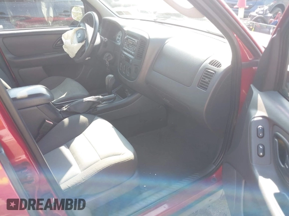 2005 Ford Escape XLS Value с VIN 1FMYU92Z65DA19297, выставлен на аукционе IAAI как лот 42061223 с пробегом 333 813 миль миль и . История ставок и продаж доступна на DreamBid. Изображение 5.