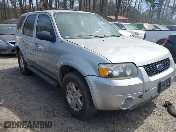 2007 Ford Escape Limited with VIN 1FMYU94147KC05541, listed as a IAAI auction lot 41783016 with 1 mi miles. Bid and sale history available at carsss.com. Image 1.
