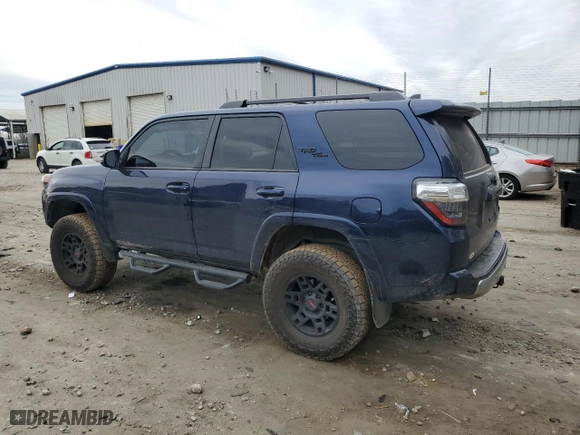 2019 Toyota 4Runner SR5 with VIN JTEBU5JR7K5695831, listed as a Copart auction lot 42118455 with 93,693 mi miles and Salvage Title. Bid and sale history available at carsss.com. Image 2.