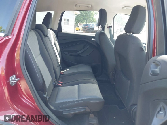 2018 Ford Escape SE z VIN 1FMCU9GD8JUB33366, wystawiony jako IAAI lot #42264706 z przebiegiem 48 478 mil mil oraz . Historia ofert i sprzedaży dostępna na DreamBid. Obrazek 8.