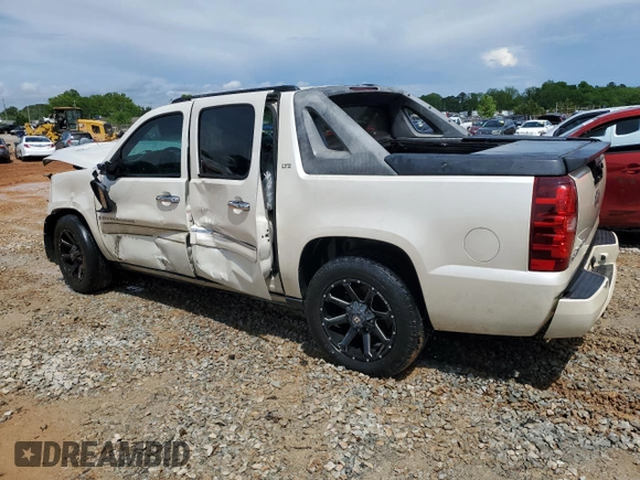 2008 Chevrolet Avalanche LTZ with VIN 3GNFK12328G213760, listed as a Copart auction lot 53659755 with Not Provided miles and Salvage Title. Bid and sale history available at DreamBid. Image 2.