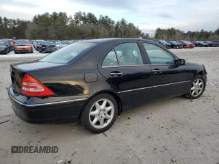2004 Mercedes-Benz C 320 with VIN WDBRF64J34F480452, listed as a Copart auction lot 88259605 with 119,240 mi miles and Clean Title. Bid and sale history available at DreamBid. Image 3.