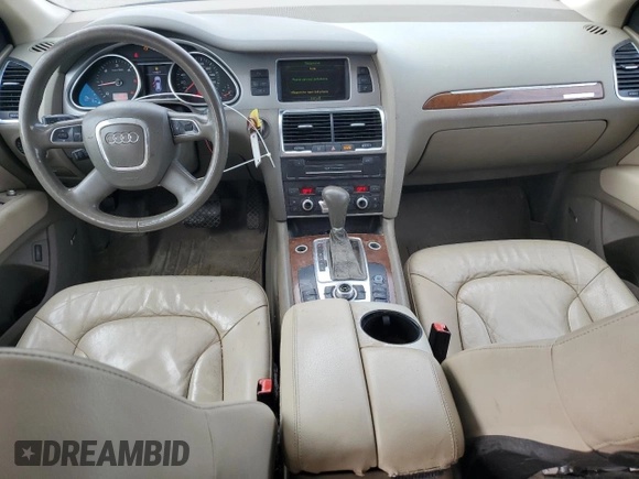 2010 Audi Q7 Premium Plus z VIN WA1LMAFE9AD003655, wystawiony jako Copart lot #84422404 z przebiegiem 180 102 mil mil oraz Czysty tytuł • Clean title. Historia ofert i sprzedaży dostępna na DreamBid. Obrazek 8.