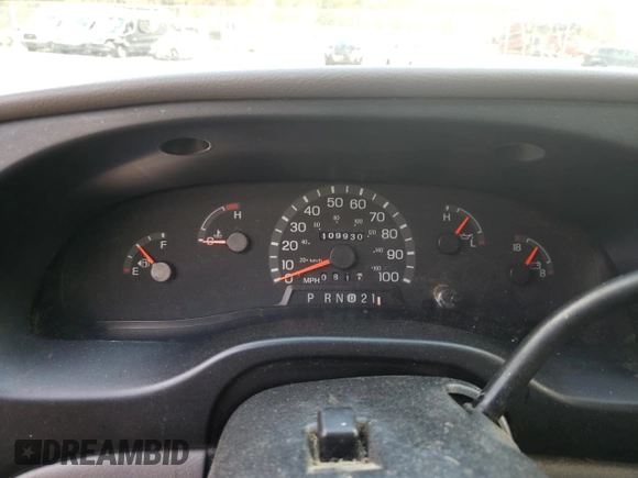 1999 Ford Econoline Passenger XL with VIN 1FBSS31LXXHA39417, listed as a Copart auction lot 52817645 with 109,930 mi miles and Salvage title. Bid and sale history available at DreamBid. Image 9.