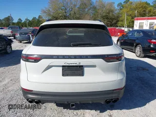 2020 Porsche Cayenne S z VIN WP1AB2AY9LDA28759, wystawiony jako IAAI lot #41832815 z przebiegiem Nie podano mil oraz . Historia ofert i sprzedaży dostępna na DreamBid. Obrazek 16.