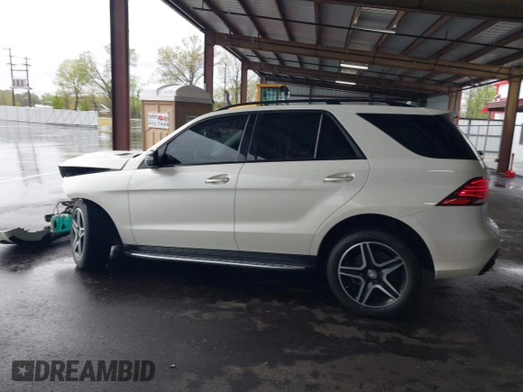 2017 Mercedes-Benz GLE 400 with VIN 4JGDA5GB1HA859957, listed as a IAAI auction lot 41946521 with 88,696 mi miles and . Bid and sale history available at DreamBid. Image 13.
