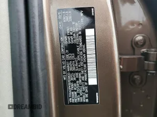 2016 Volvo XC90 T6 Momentum z VIN YV4A22PK6G1032633, wystawiony jako Copart lot #56704495 z przebiegiem 179 836 mil mil oraz Tytuł czysty. Historia ofert i sprzedaży dostępna na DreamBid. Obrazek 13.