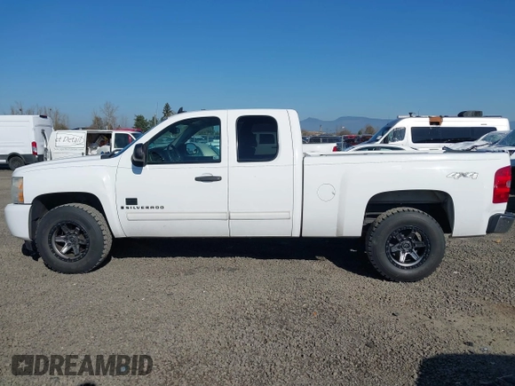 2009 Chevrolet Silverado 1500 LT with VIN 1GCEK29059Z129875, listed as a IAAI auction lot 41678620 with 155,798 mi miles and . Bid and sale history available at DreamBid. Image 14.