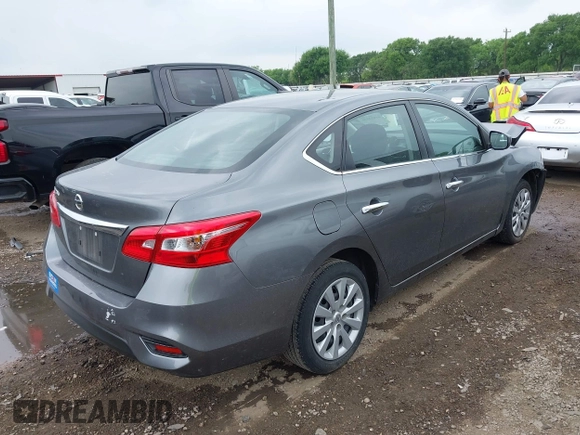 2018 Nissan Sentra S with VIN 3N1AB7AP7JY203304, listed as a IAAI auction lot 41933570 with 70,371 mi miles. Bid and sale history available at carsss.com. Image 4.