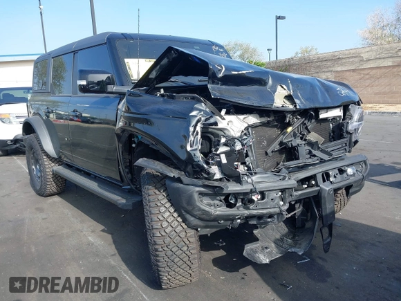 2024 Ford Bronco Outer Banks with VIN 1FMDE8BH2RLB45441, listed as a IAAI auction lot 41991322 with 4,056 mi miles and . Bid and sale history available at DreamBid. Image 1.