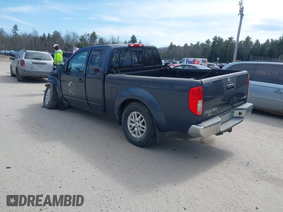 2015 Nissan Frontier SV with VIN 1N6AD0CW5FN758076, listed as a IAAI auction lot 41990940 with 141,517 mi miles and . Bid and sale history available at DreamBid. Image 3.