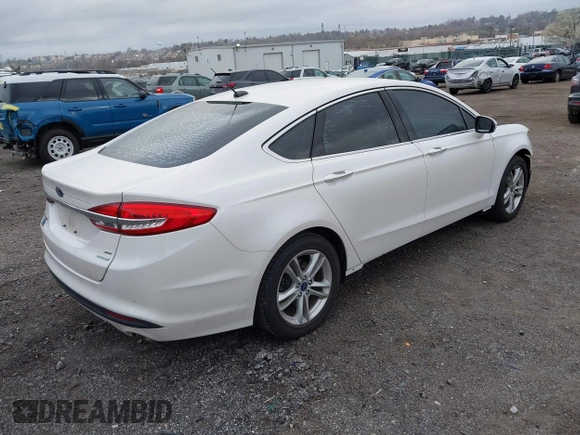 2018 Ford Fusion SE with VIN 3FA6P0HD9JR130315, listed as a IAAI auction lot 41913367 with 68,839 mi miles. Bid and sale history available at carsss.com. Image 4.