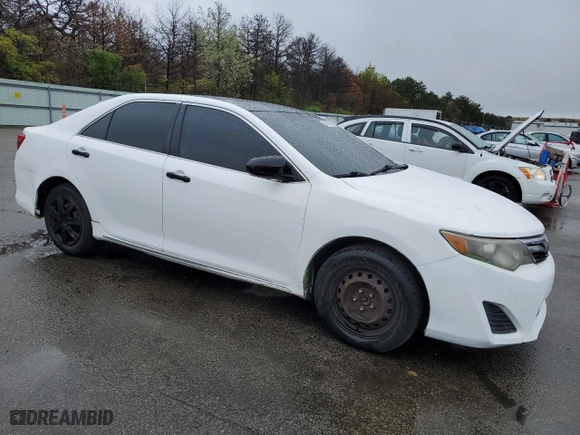 2013 Toyota Camry Hybrid LE with VIN 4T1BD1FK5DU069627, listed as a Copart auction lot 54286214 with 208,676 mi miles and Clean Title. Bid and sale history available at carsss.com. Image 4.