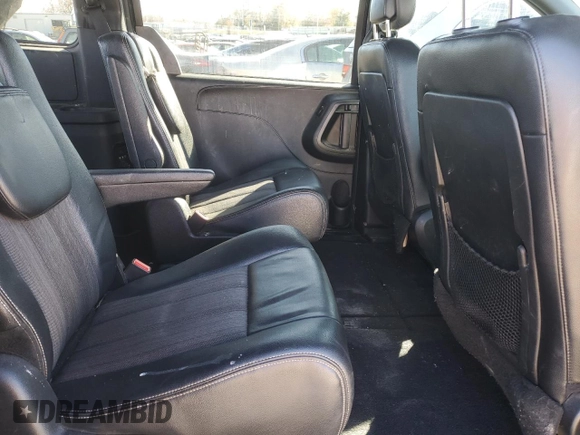 2014 Chrysler Town & Country S with VIN 2C4RC1HG7ER191693, listed as a Copart auction lot 75534013 with 136,231 mi miles and Salvage Title. Bid and sale history available at DreamBid. Image 11.