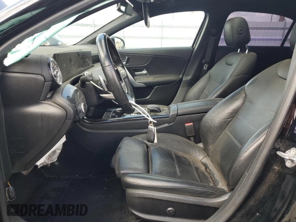 2019 Mercedes-Benz A 220 with VIN WDD3G4EB4KW008618, listed as a Copart auction lot 48427745 with 58,888 mi miles and Clean Title. Bid and sale history available at DreamBid. Image 7.