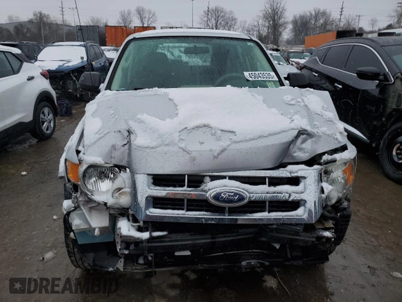 2010 Ford Escape XLS с VIN 1FMCU0C77AKD47899, выставлен на аукционе Copart как лот 45043535 с пробегом Не указан миль и Списание • Salvage title. История ставок и продаж доступна на DreamBid. Изображение 5.