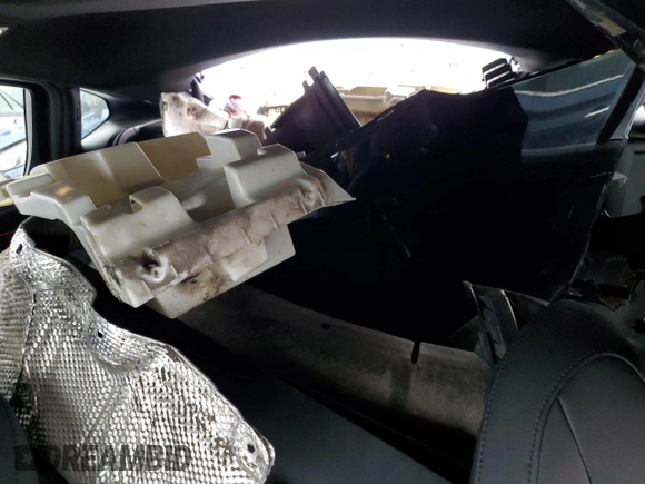 2021 BMW X4 M40i z VIN 5UX2V5C06M9F70459, wystawiony jako Copart lot #87397614 z przebiegiem 35 233 mil mil oraz Szkoda całkowita • Salvage title. Historia ofert i sprzedaży dostępna na DreamBid. Obrazek 10.