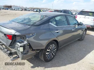 2024 Nissan Altima SV with VIN 1N4BL4DV7RN327708, listed as a IAAI auction lot 41423932 with 10,387 mi miles and . Bid and sale history available at carsss.com. Image 4.