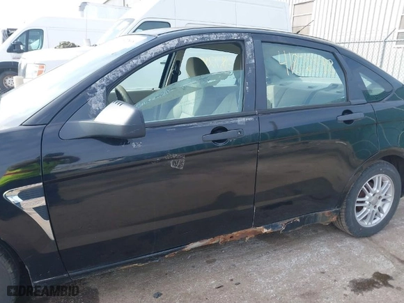 2008 Ford Focus SE with VIN 1FAHP35N08W126913, listed as a IAAI auction lot 41872898 with NaN miles. Bid and sale history available at carsss.com. Image 6.