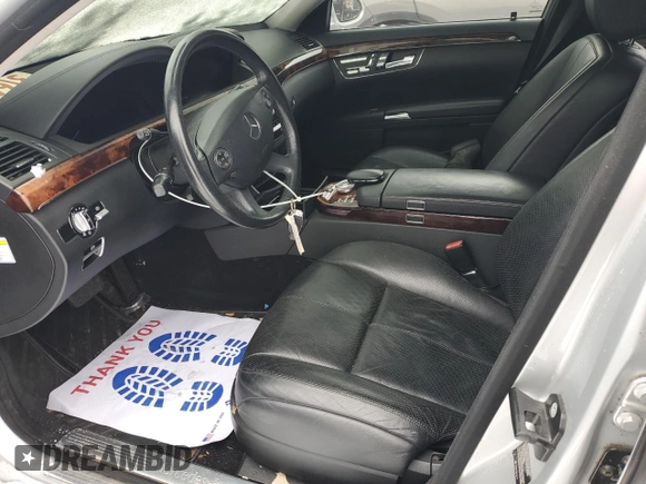 2007 Mercedes-Benz S 550 with VIN WDDNG71X07A071327, listed as a Copart auction lot 45320775 with 95,374 mi miles and Salvage Title. Bid and sale history available at DreamBid. Image 7.
