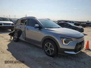 2023 Kia Niro EX with VIN KNDCR3LE0P5063057, listed as a Copart auction lot 47108975 with 38,563 mi miles and Salvage Title. Bid and sale history available at carsss.com. Image 4.