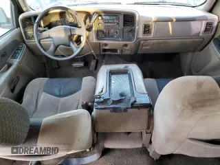 2003 Chevrolet Avalanche with VIN 3GNEC13T63G254599, listed as a Copart auction lot 77036374 with Not Provided miles and Clean Title. Bid and sale history available at carsss.com. Image 8.