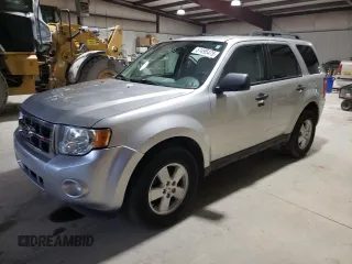 2010 Ford Escape XLT с VIN 1FMCU9D73AKC90765, выставлен на аукционе Copart как лот 51495475 с пробегом 225 548 миль миль и Чистый • Clean title. История ставок и продаж доступна на DreamBid. Изображение 1.
