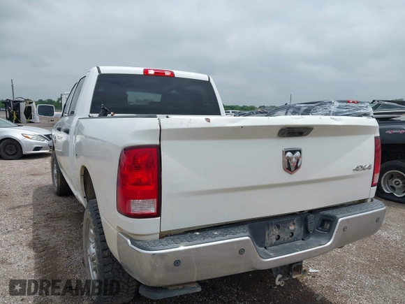 2018 Ram 2500 Tradesman with VIN 3C6UR5CJ6JG283565, listed as a IAAI auction lot 42111662 with 146,527 mi miles and . Bid and sale history available at DreamBid. Image 6.