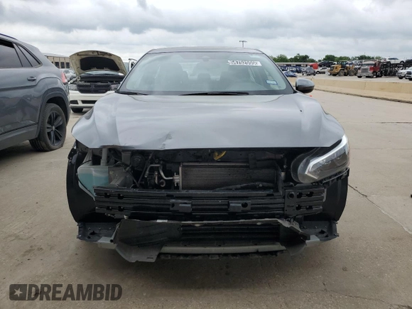 2024 Nissan Sentra SV with VIN 3N1AB8CV0RY341571, listed as a Copart auction lot 54752555 with 23,771 mi miles and Clean Title. Bid and sale history available at DreamBid. Image 5.