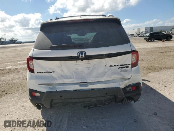 2025 Honda Passport Black Edition с VIN 5FNYF8H82SB008082, выставлен на аукционе Copart как лот 49929005 с пробегом 3 295 миль миль и Списание • Salvage title. История ставок и продаж доступна на DreamBid. Изображение 6.