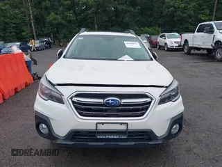 2018 Subaru Outback Limited with VIN 4S4BSENC4J3376330, listed as a IAAI auction lot 42680975 with 39,324 mi miles and . Bid and sale history available at DreamBid. Image 12.