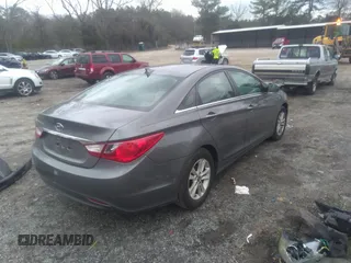 2013 Hyundai Sonata GLS with VIN 5NPEB4AC8DH533884, listed as a IAAI auction lot 41529721 with 128,560 mi miles and . Bid and sale history available at carsss.com. Image 4.