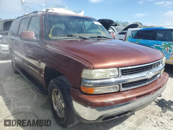 2000 Chevrolet Suburban LT with VIN 3GNFK16T3YG122555, listed as a Copart auction lot 76624964 with 193,236 mi miles and Non Repairable. Bid and sale history available at carsss.com. Image 4.