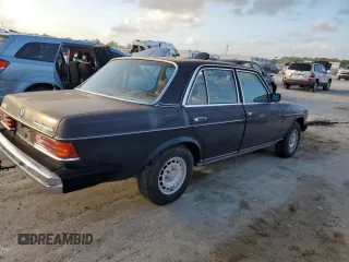 1983 Mercedes-Benz 300 with VIN WDBAB33A8DB025998, listed as a Copart auction lot 79548214 with 232,276 mi miles and Clean Title. Bid and sale history available at carsss.com. Image 3.