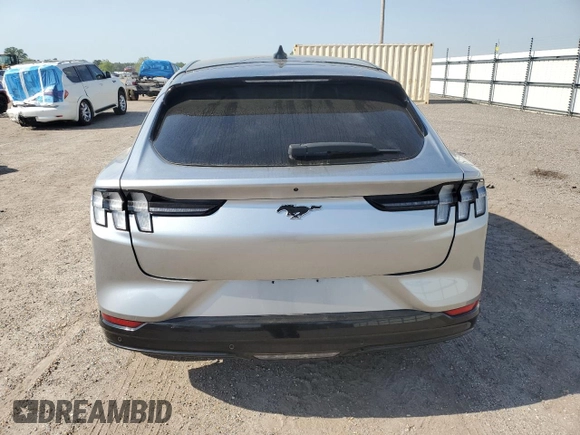 2021 Ford Mustang Mach-E Premium с VIN 3FMTK3SU7MMA04702, выставлен на аукционе Copart как лот 52875895 с пробегом 20 592 миль миль и Списание • Salvage title. История ставок и продаж доступна на DreamBid. Изображение 6.