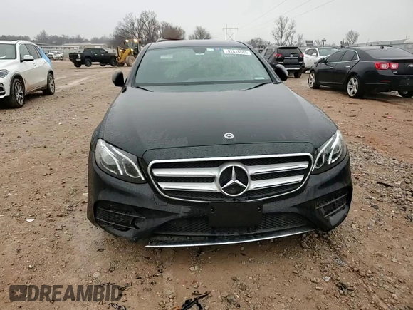 2019 Mercedes-Benz E 300 z VIN WDDZF4JB4KA574519, wystawiony jako Copart lot #42816585 z przebiegiem 75 607 mil mil oraz Szkoda całkowita • Salvage title. Historia ofert i sprzedaży dostępna na DreamBid. Obrazek 11.