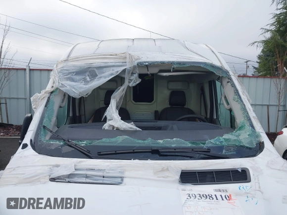 2022 Ford Transit Cargo с VIN 1FTYE1C83NKA50558, выставлен на аукционе IAAI как лот 39398110 с пробегом 16 096 миль миль и . История ставок и продаж доступна на DreamBid. Изображение 12.