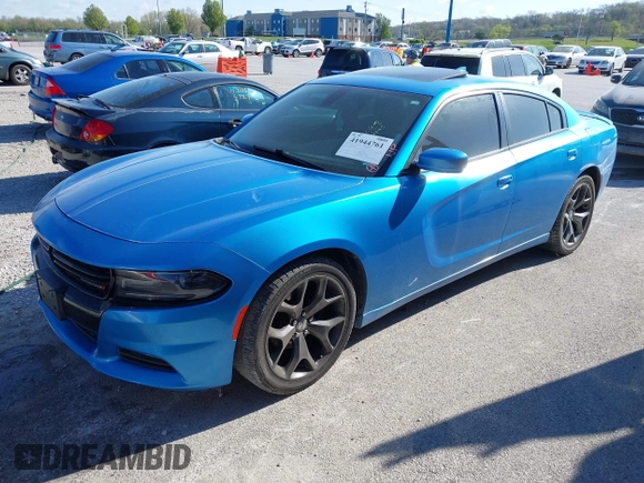 2015 Dodge Charger SXT with VIN 2C3CDXHG1FH866598, listed as a IAAI auction lot 41944761 with 201,163 mi miles and . Bid and sale history available at DreamBid. Image 17.