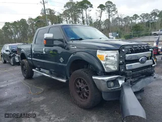 2015 Ford Super Duty F-250 SRW Lariat with VIN 1FT7W2BT9FEB75116, listed as a IAAI auction lot 40809559 with 161,746 mi miles. Bid and sale history available at carsss.com. Image 1.