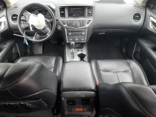 2019 Nissan Pathfinder S with VIN 5N1DR2MM6KC630831, listed as a Copart auction lot 53923815 with 94,777 mi miles and Salvage title. Bid and sale history available at DreamBid. Image 8.