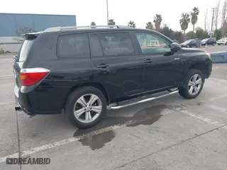 2008 Toyota Highlander Sport with VIN JTEES43A182025741, listed as a IAAI auction lot 41787557 with 168,543 mi miles. Bid and sale history available at carsss.com. Image 4.