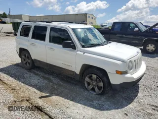 2015 Jeep Patriot High Altitude z VIN 1C4NJPFA6FD107339, wystawiony jako Copart lot #57301635 z przebiegiem 191 004 mil mil oraz Szkoda całkowita • Salvage title. Historia ofert i sprzedaży dostępna na DreamBid. Obrazek 4.