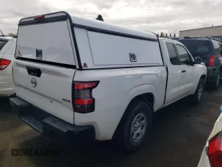2022 Nissan Frontier S with VIN 1N6ED1CM7NN663880, listed as a Copart auction lot 67846884 with 30,240 mi miles and Salvage title. Bid and sale history available at DreamBid. Image 3.