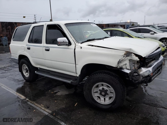 1991 Toyota 4Runner SR5 with VIN JT3VN29VXM0007968, listed as a Copart auction lot 48061105 with NaN miles and Clean Title. Bid and sale history available at carsss.com. Image 4.