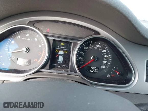 2015 Audi Q7 3.0T S line Prestige with VIN WA1DGAFE1FD017388, listed as a IAAI auction lot 41619900 with 122,420 mi miles. Bid and sale history available at carsss.com. Image 7.