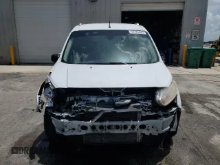 2018 Ford Transit Connect XLT with VIN NM0GE9F77J1372937, listed as a Copart auction lot 59725445 with 156,553 mi miles and Salvage title. Bid and sale history available at DreamBid. Image 5.