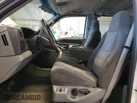 2002 Ford F-250 XL with VIN 1FTNW20S72EB45107, listed as a Copart auction lot 69238304 with 205,294 mi miles and Salvage Title. Bid and sale history available at DreamBid. Image 7.